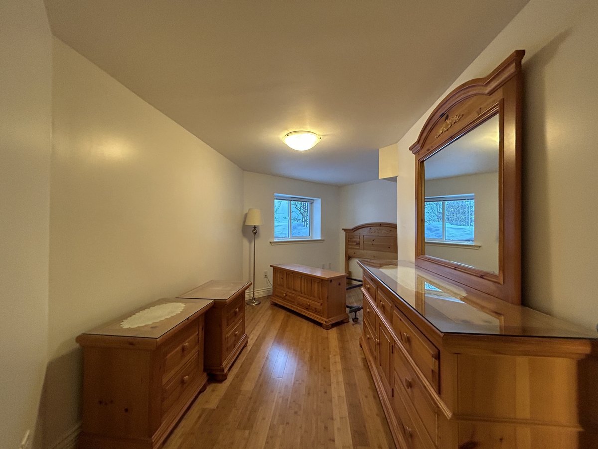 1088 Foster Street - Photo 13