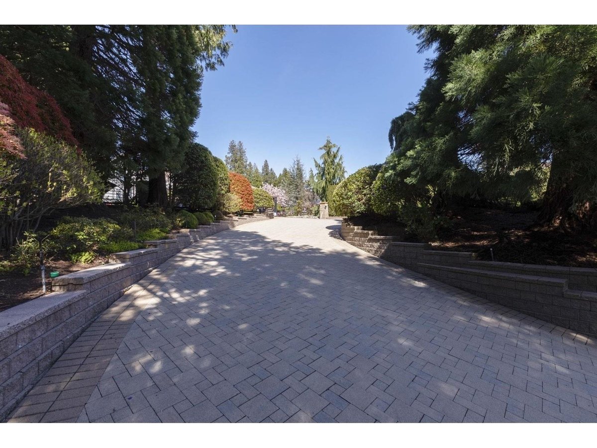 13464 13A AVENUE - Photo 7