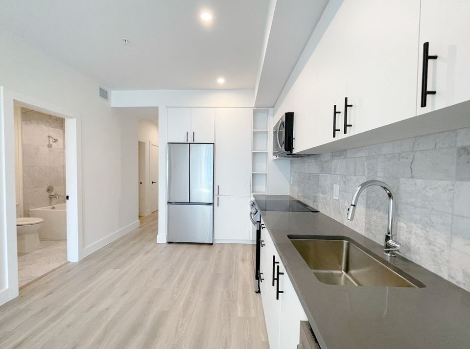 1456 Johnston Road - Photo 4