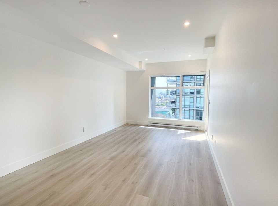 1456 Johnston Road - Photo 5