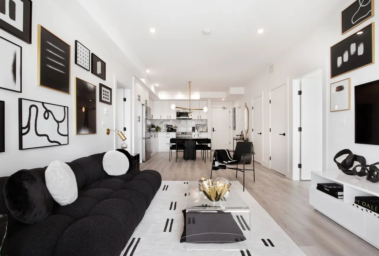 1456 Johnston Road - Photo 3