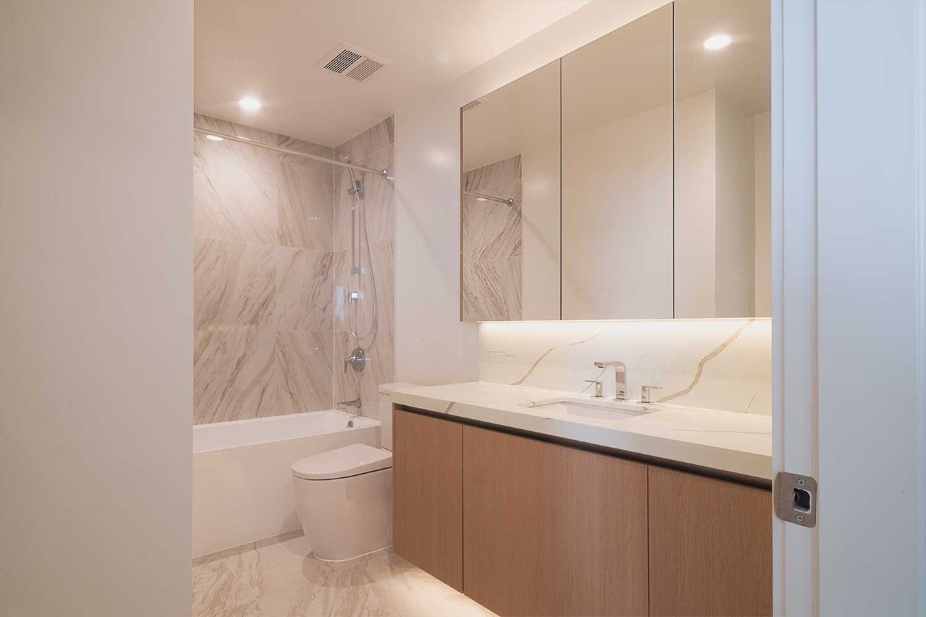 1475 Foster Street - Photo 9