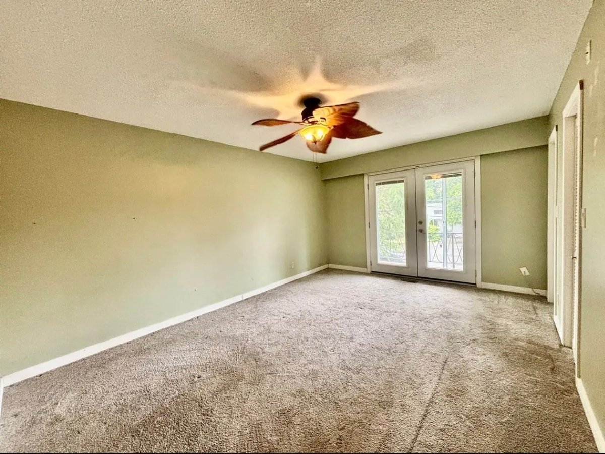 15873  Russell Avenue - Photo 5