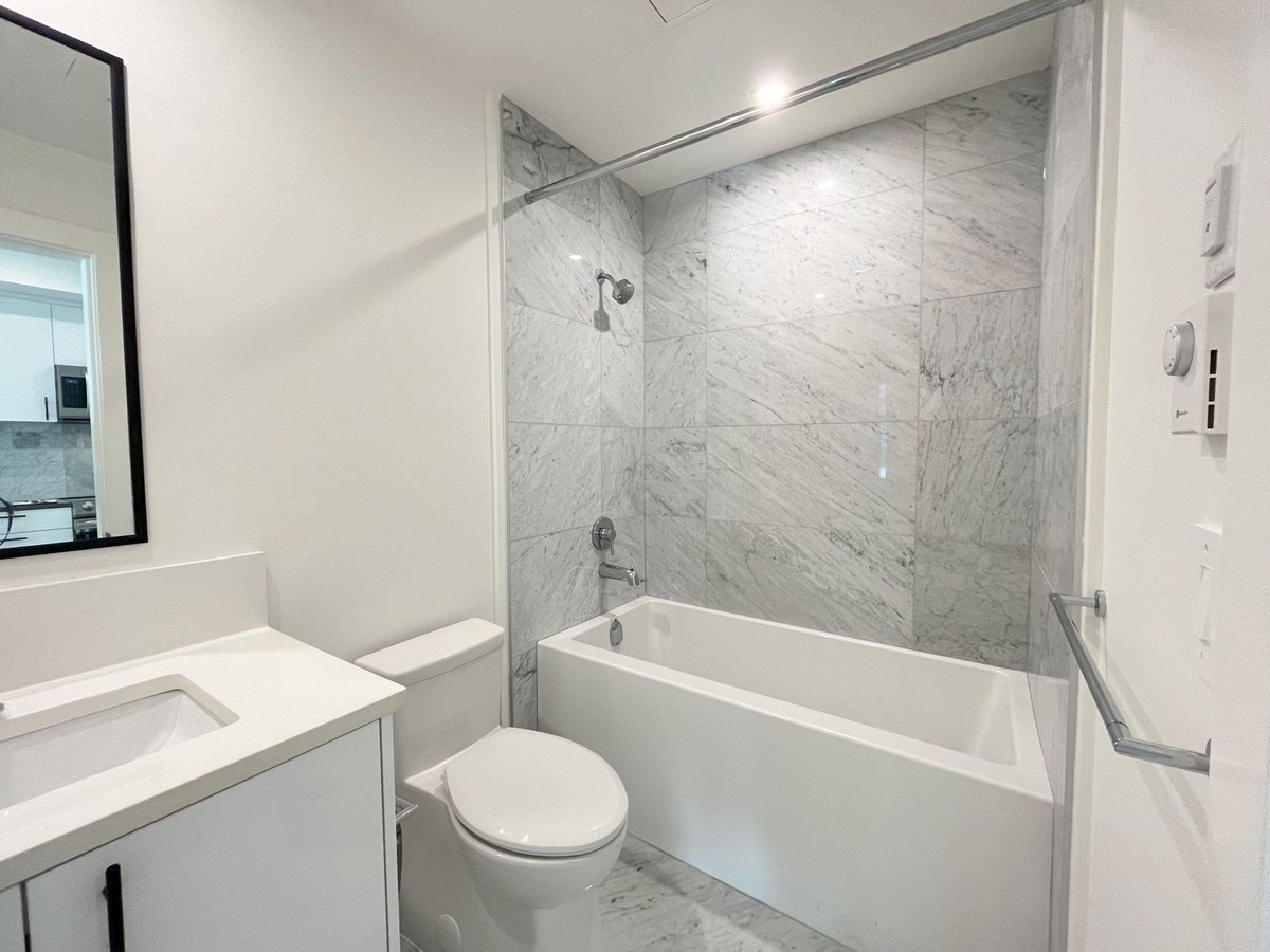 1456 Johnston Road - Photo 8