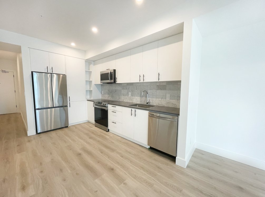 1456 Johnston Road - Photo 3