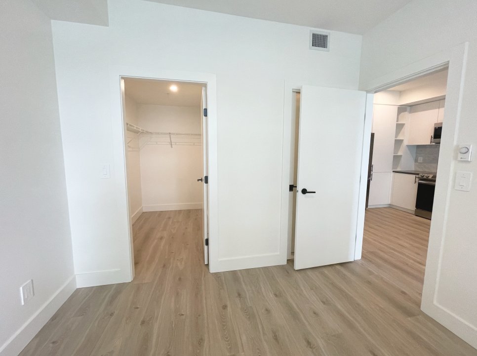 1456 Johnston Road - Photo 6