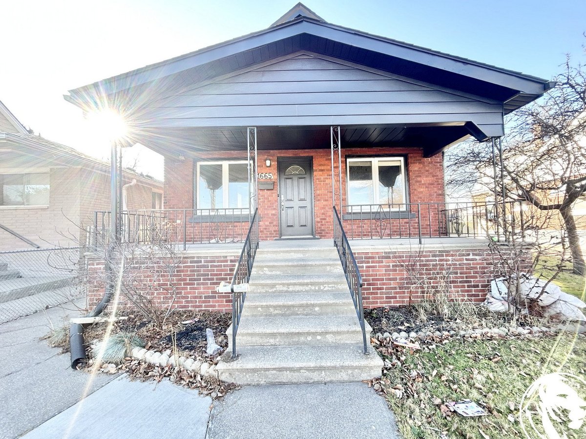 Windsor 2 Bedroom Apartments Condos and Houses for Rent