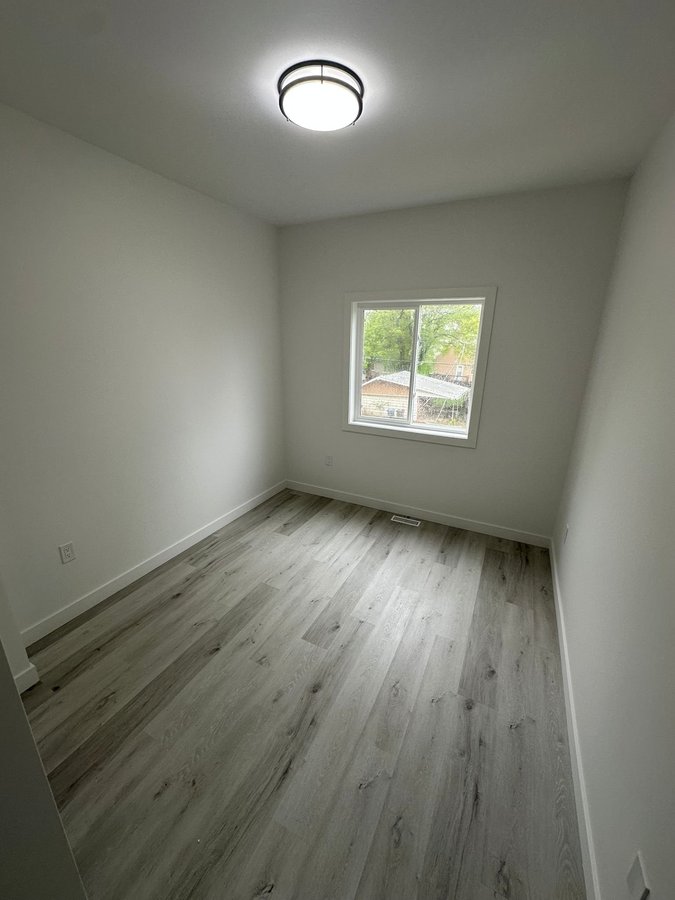 633 Rosedale Avenue - Photo 9