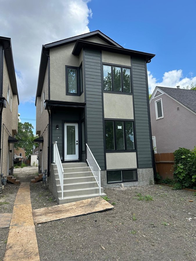 631A Rosedale Avenue - Photo 2