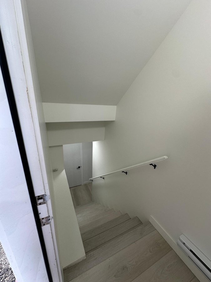 631A Rosedale Avenue - Photo 10