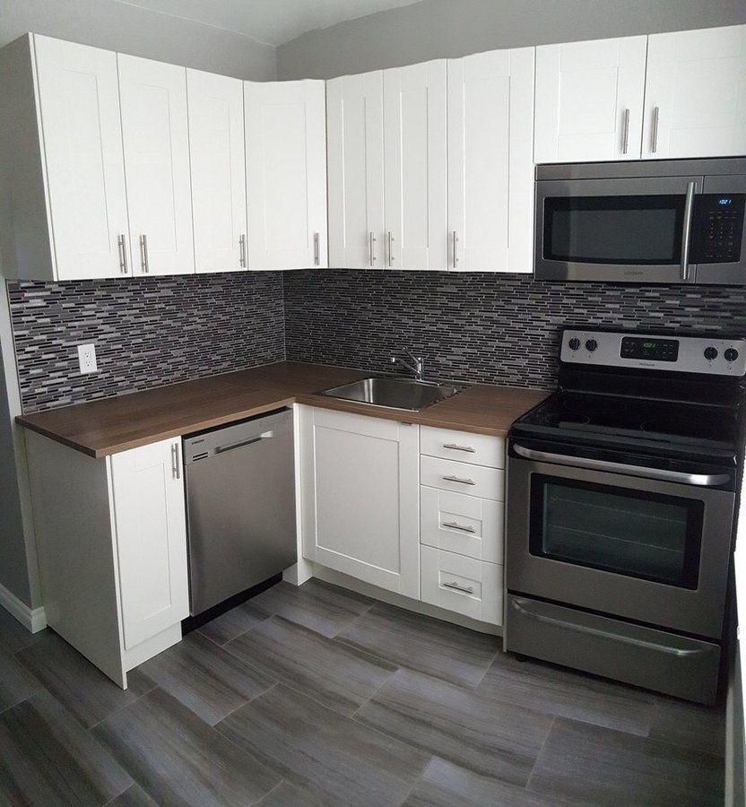 517 Langevin Street - Photo 11