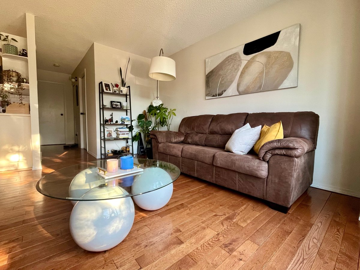 15 La Porte Drive - Photo 2