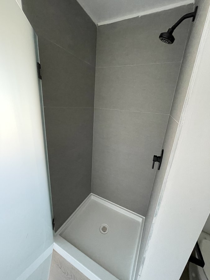 123 James Avenue - Photo 6