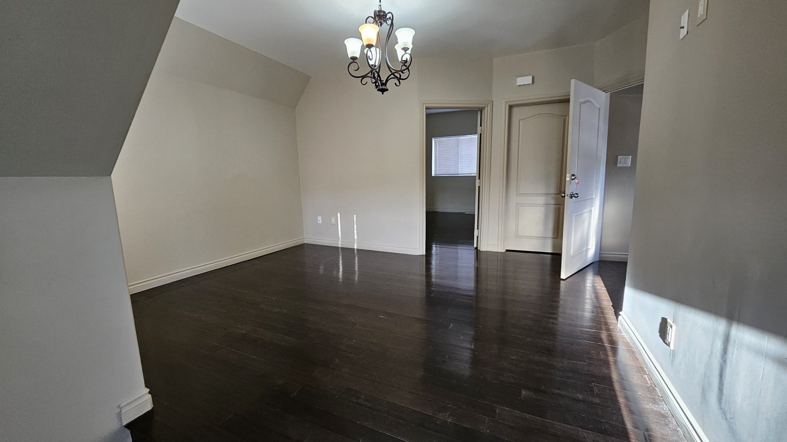 412 Elgin Avenue - Photo 4