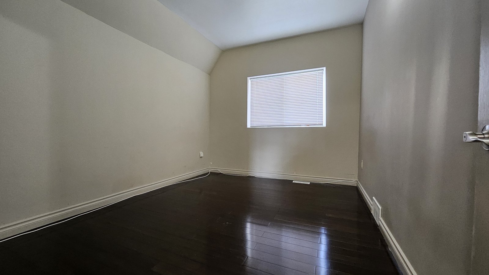 412 Elgin Avenue - Photo 5