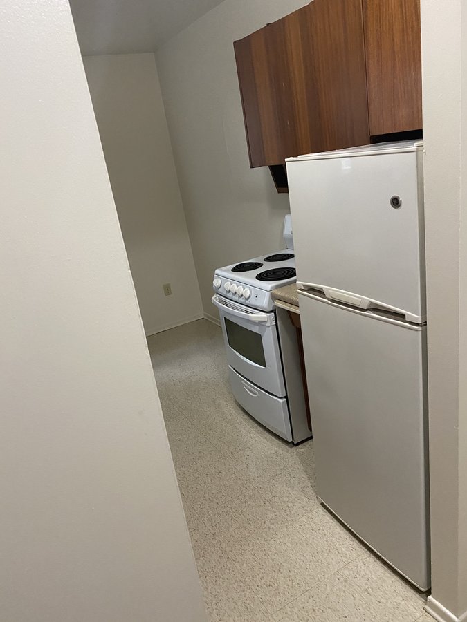 388 Wardlaw Avenue - Photo 3