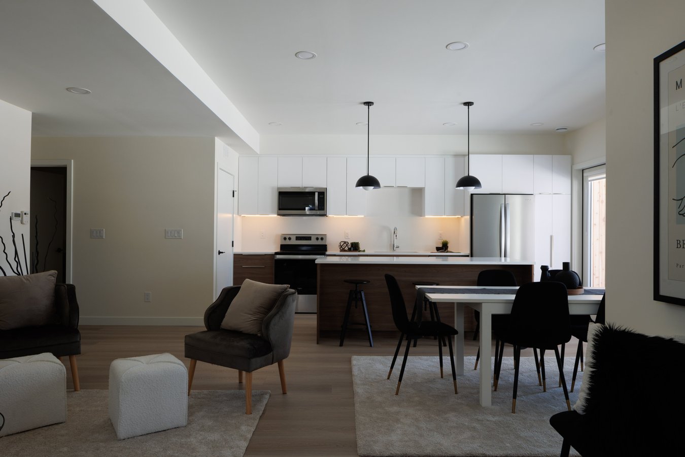 100 Des Meurons Street - Photo 9