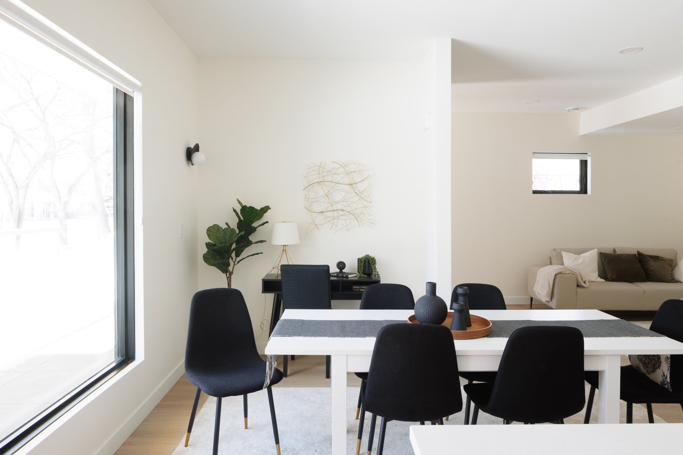 100 Des Meurons Street - Photo 11