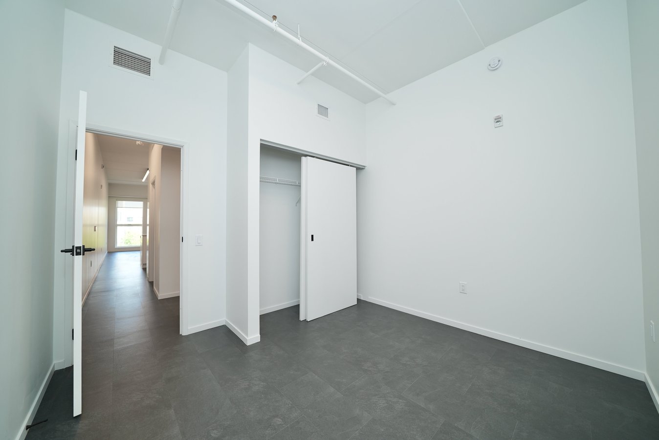 127 Bannatyne Avenue - Photo 5