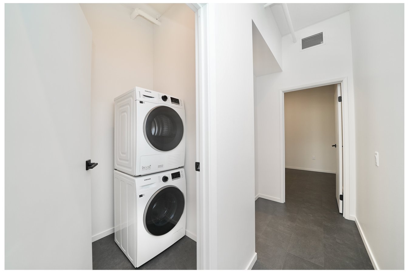 127 Bannatyne Avenue - Photo 8