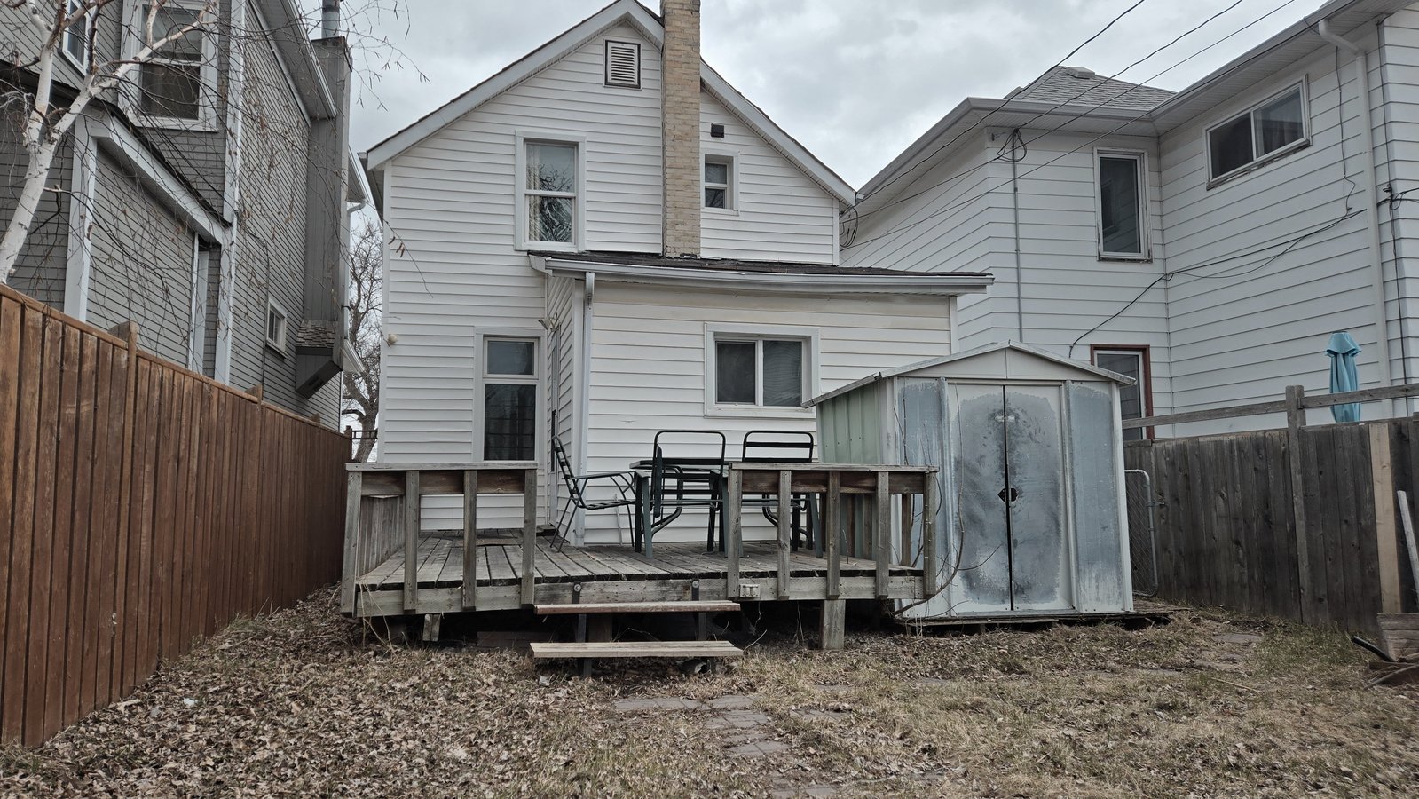 138 Arnold Avenue - Photo 2