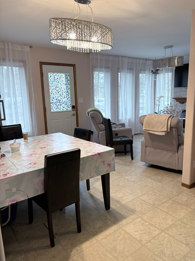 4406 Batchelor Avenue - Photo 2