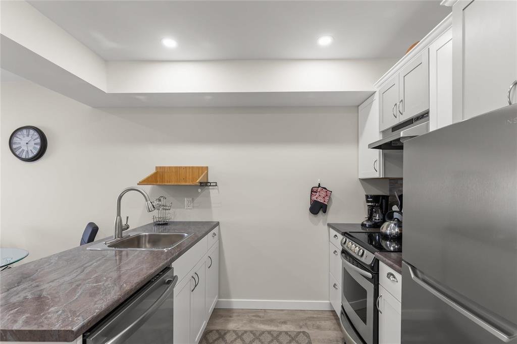 220 Dollard Boulevard - Photo 7