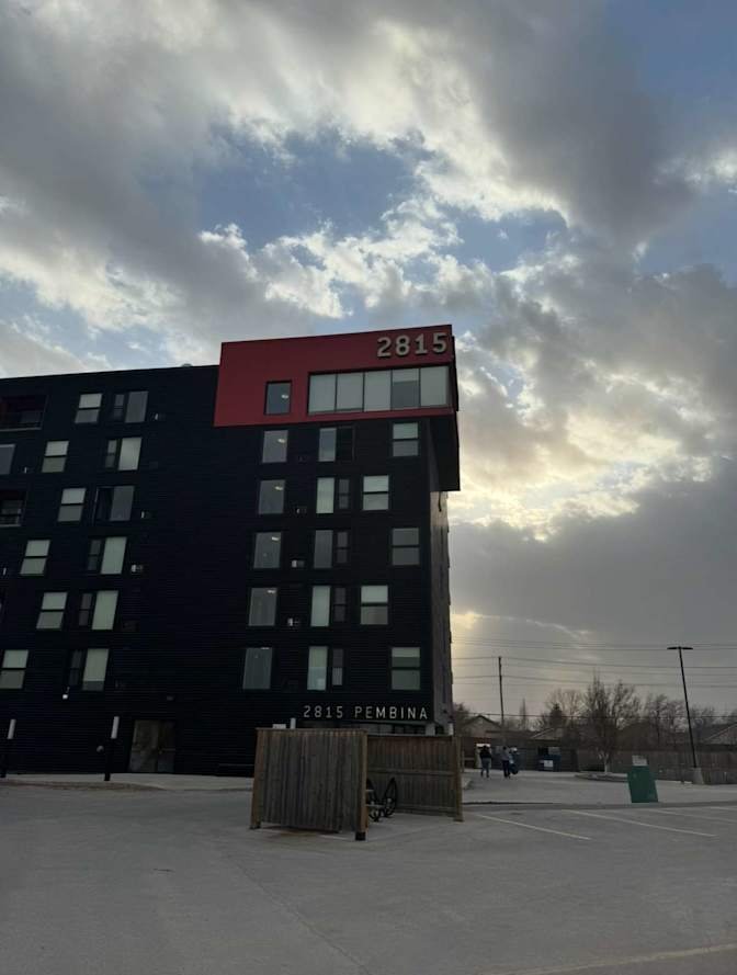 Pembina Highway - Photo 1