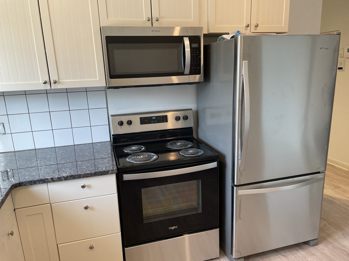 665 Corydon Avenue - Photo 19