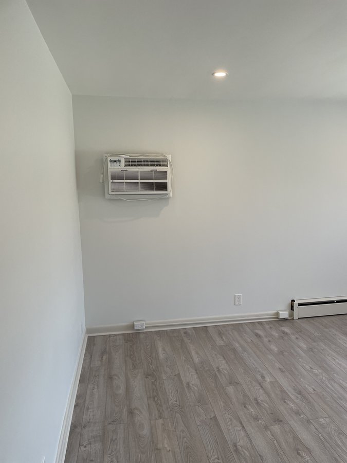 665 Corydon Avenue - Photo 4