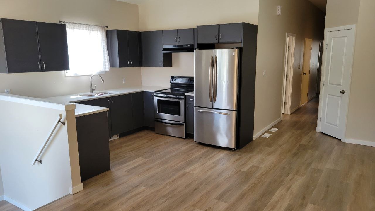 2216 Gallagher Avenue - Photo 2