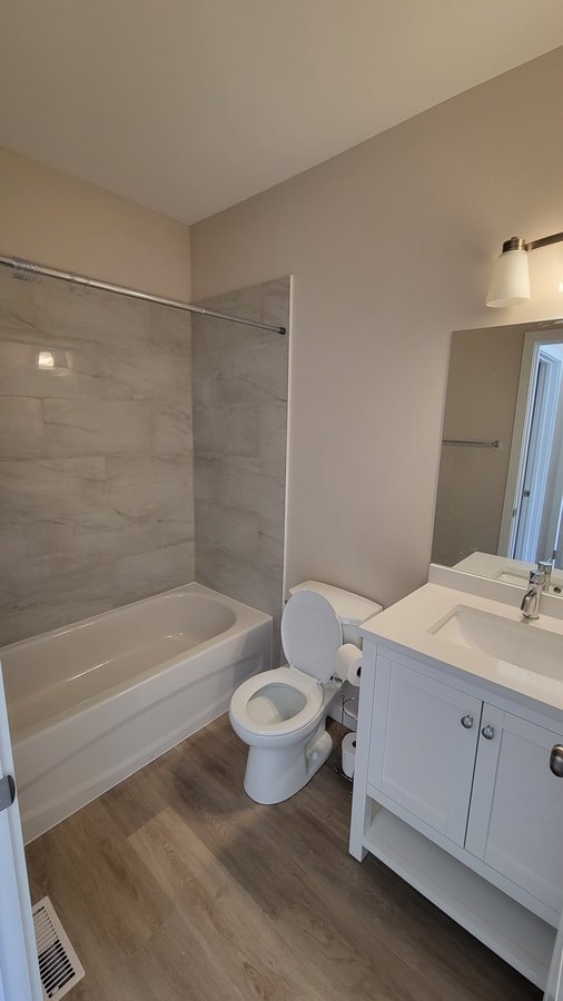 2216 Gallagher Avenue - Photo 9