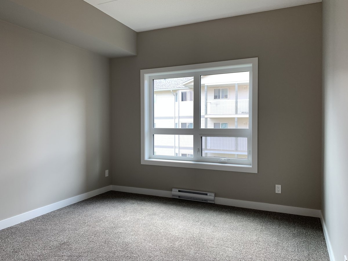 1255 Leila Avenue - Photo 7