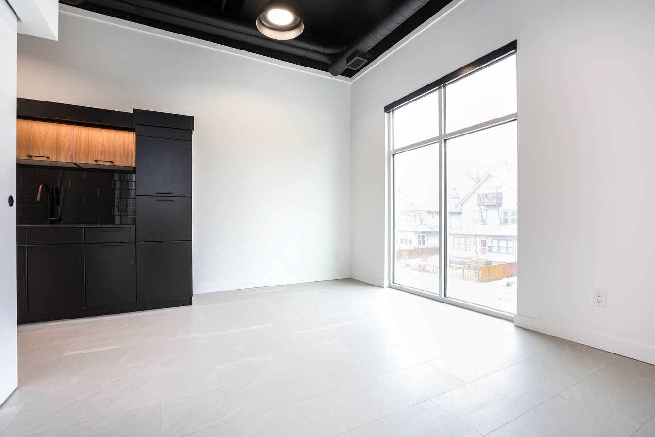 710 Westminster Avenue - Photo 23