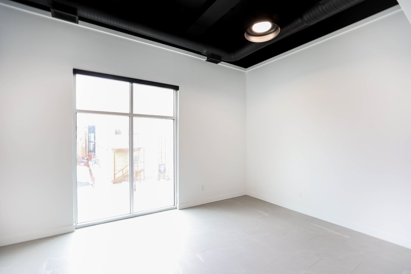 710 Westminster Avenue - Photo 14