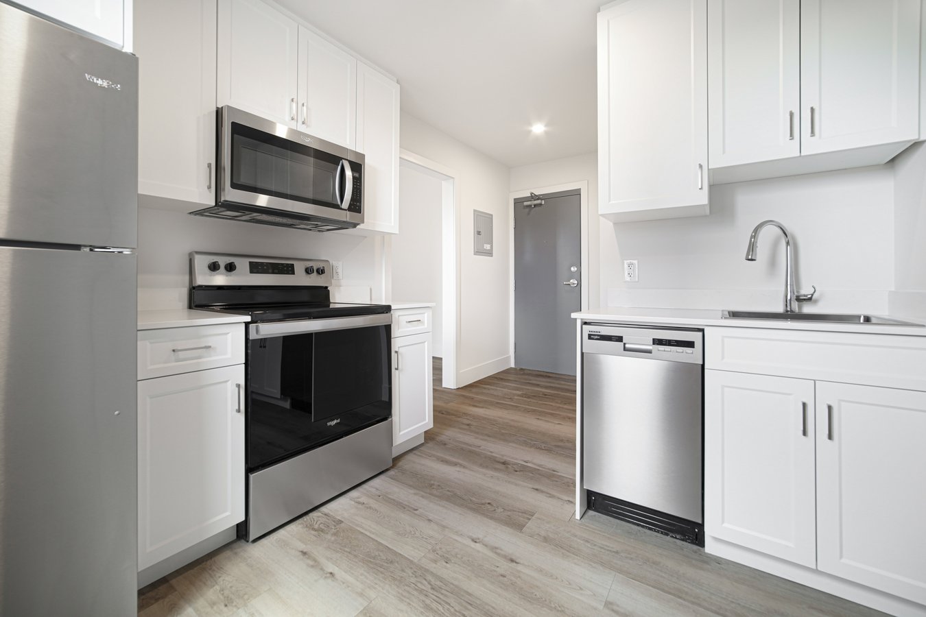 247 Young Street - Photo 9