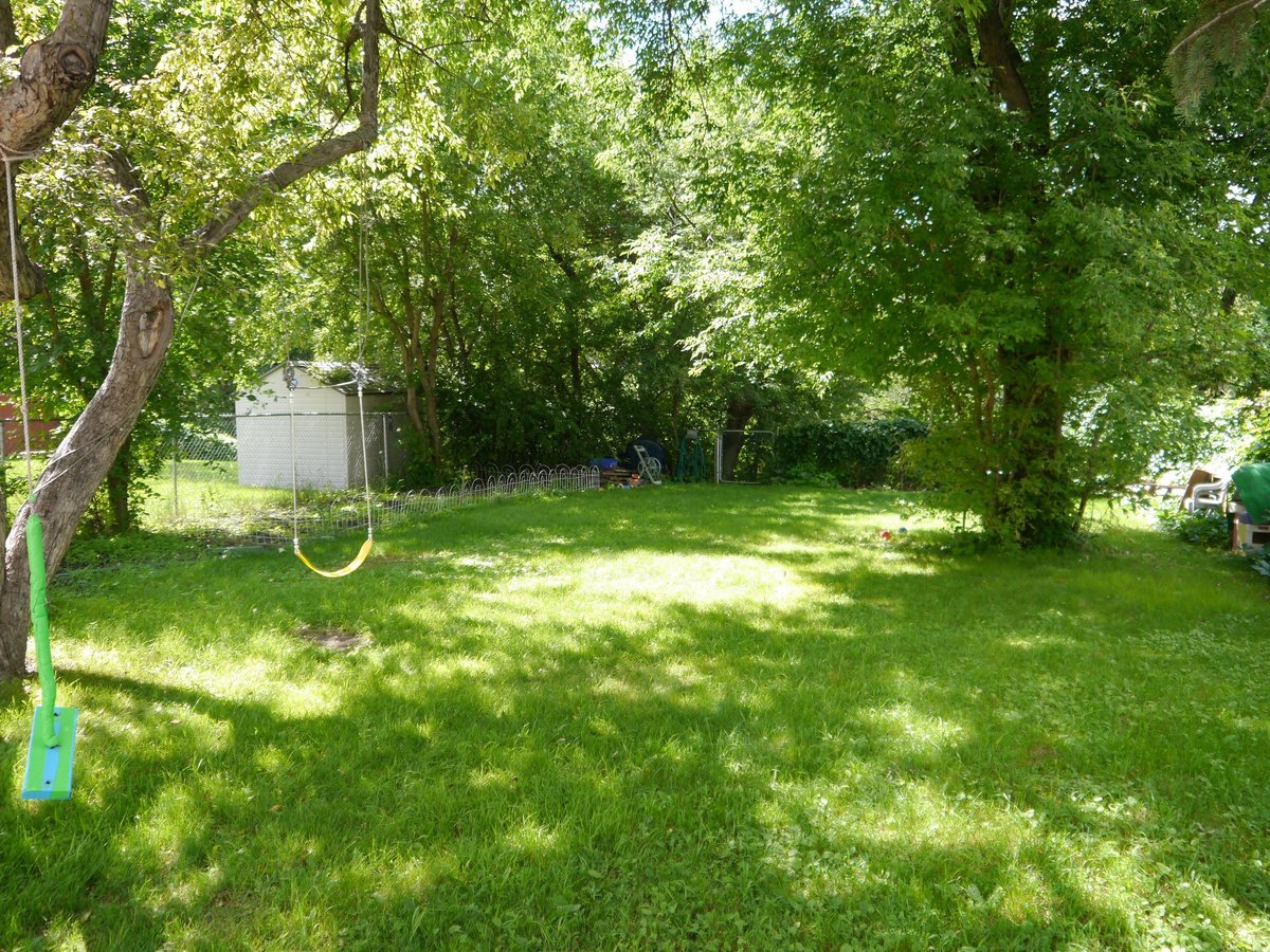 990 Palmerston Avenue - Photo 3