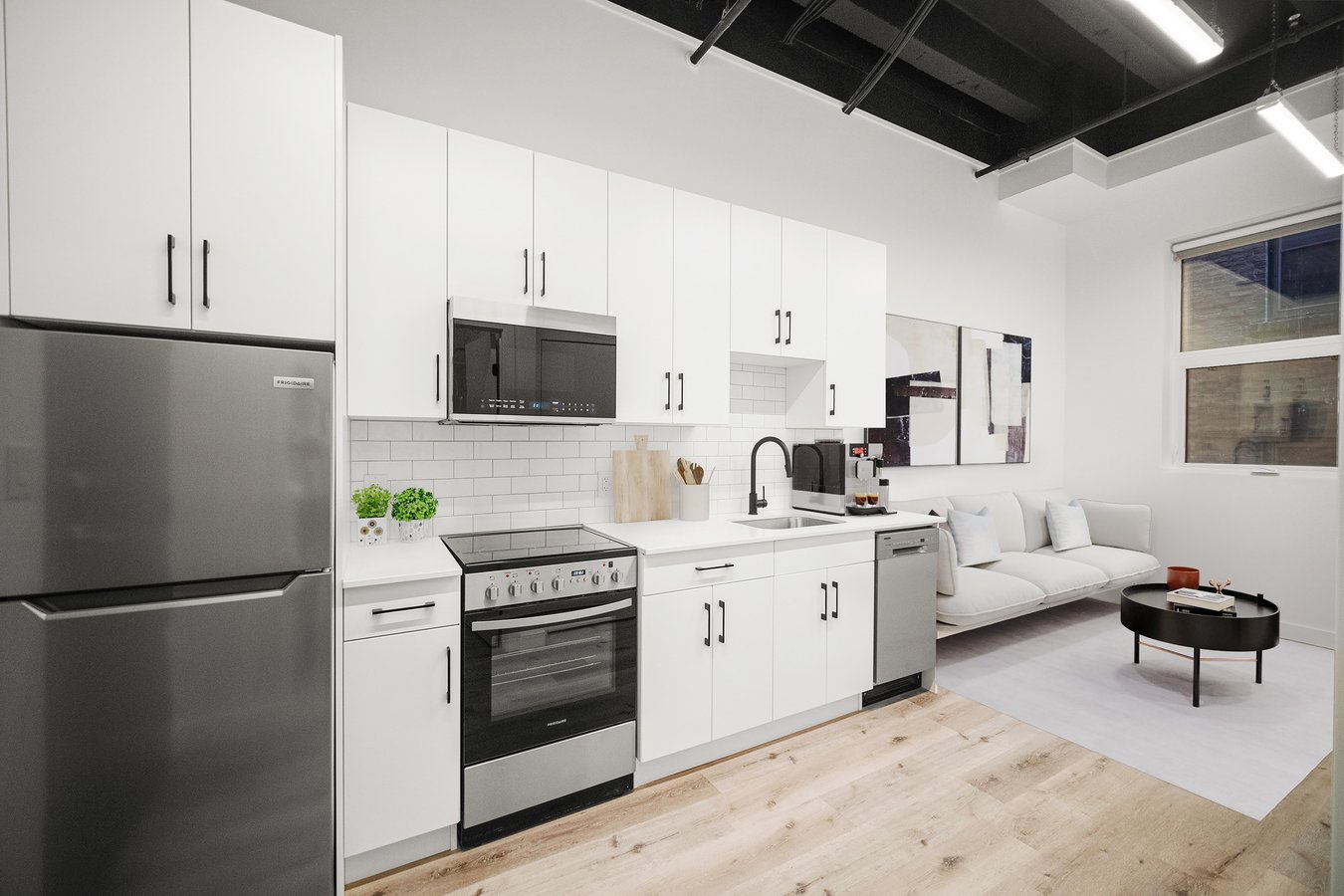 225 Vaughan Street - Photo 1