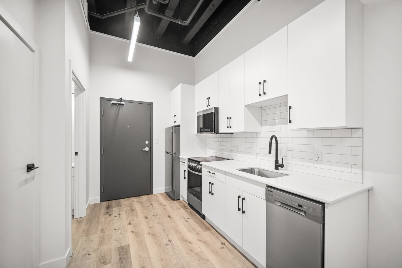 225 Vaughan Street - Photo 4