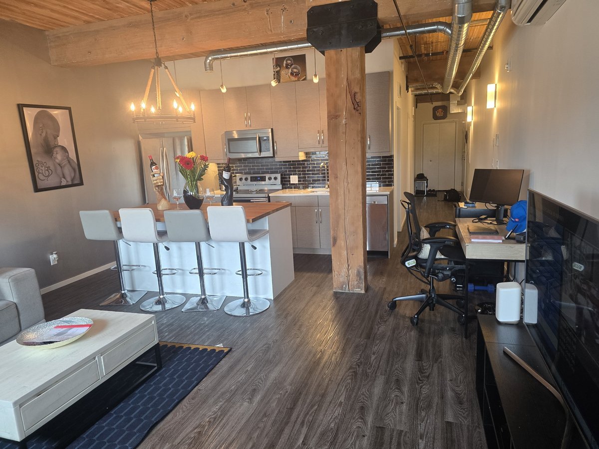 139 Market Avenue - Photo 1