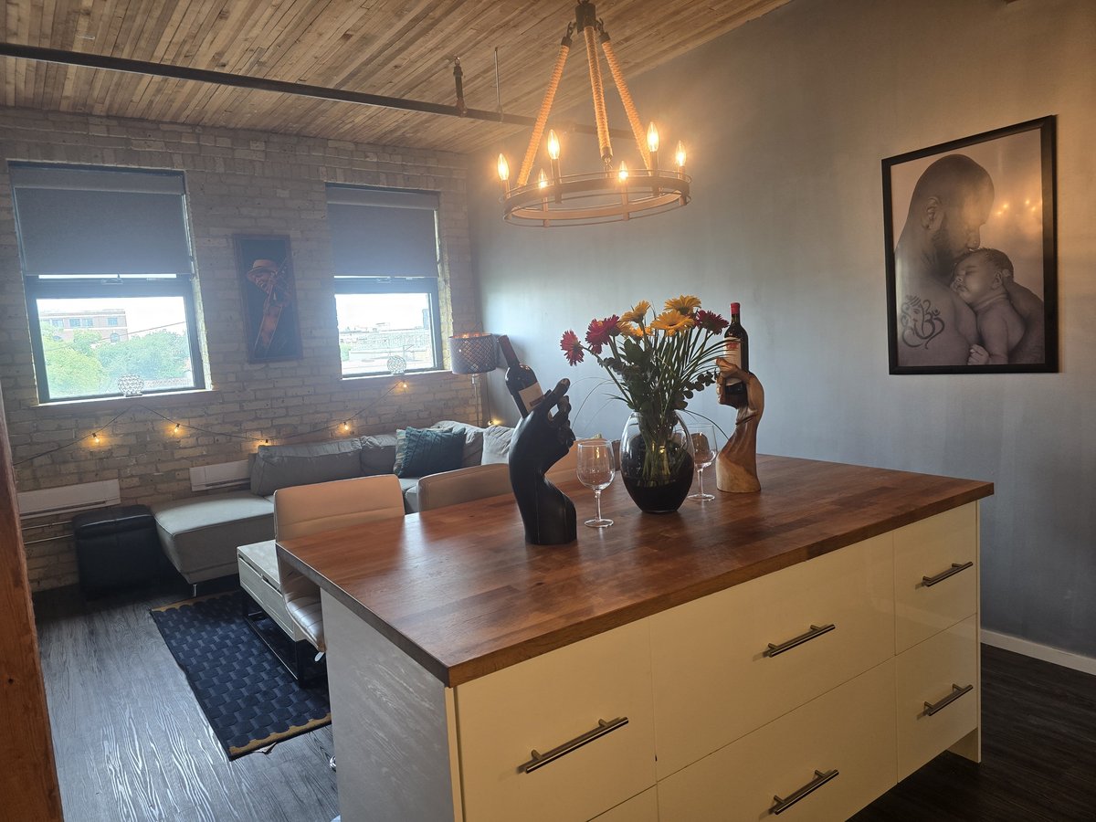 139 Market Avenue - Photo 3