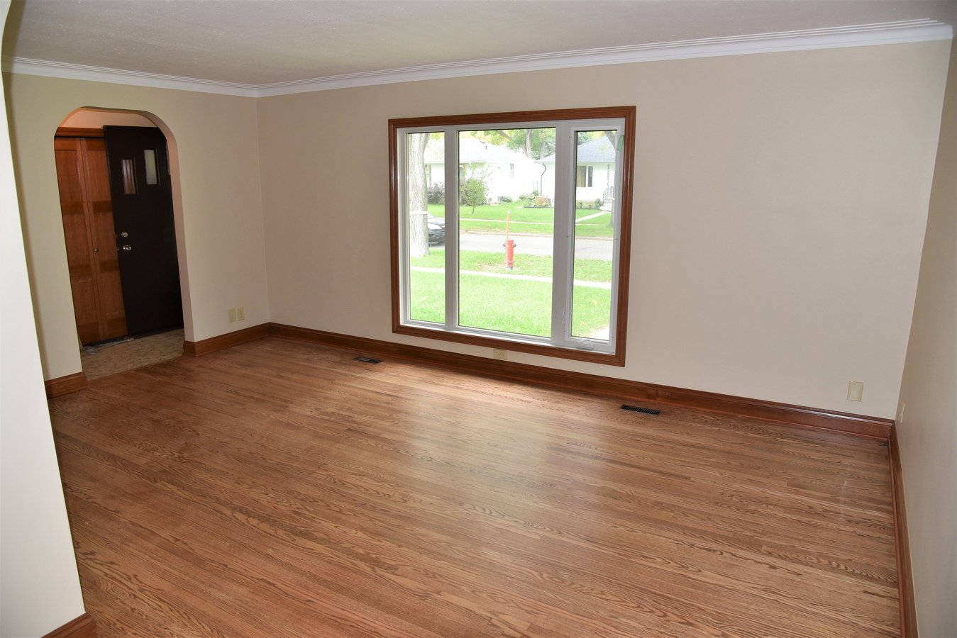 1192 Fleet Avenue - Photo 10