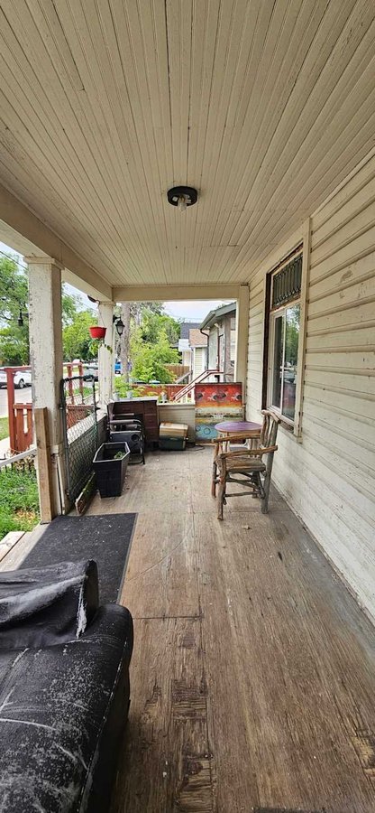 Burrows Avenue - Photo 9