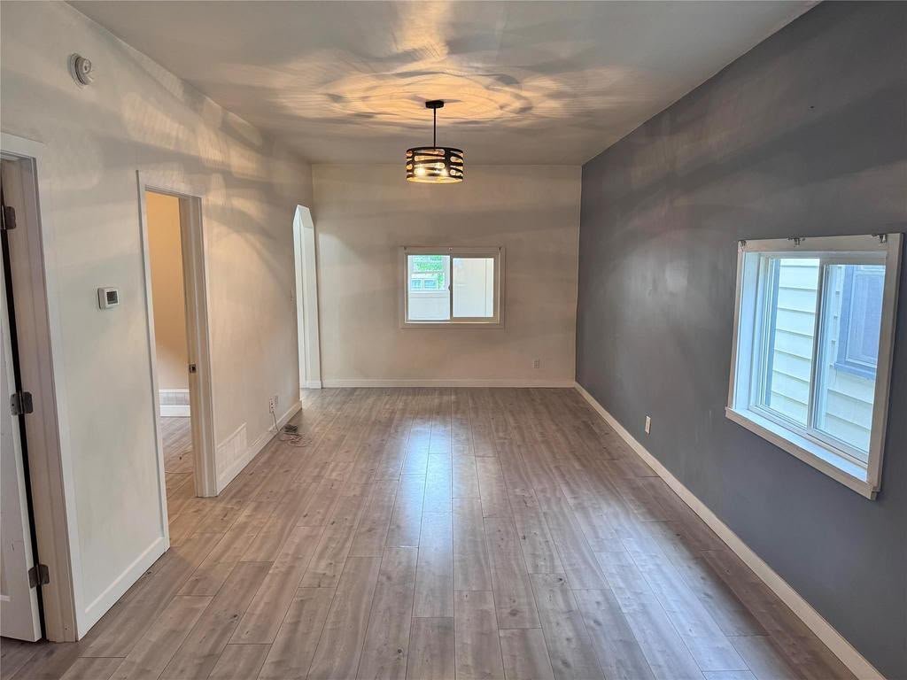 268 Martin Avenue West - Photo 10