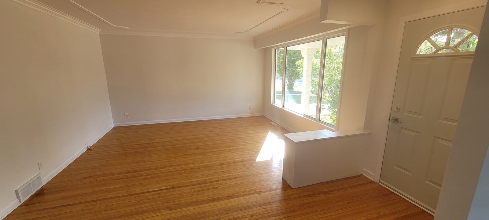 214 Hindley Avenue - Photo 8