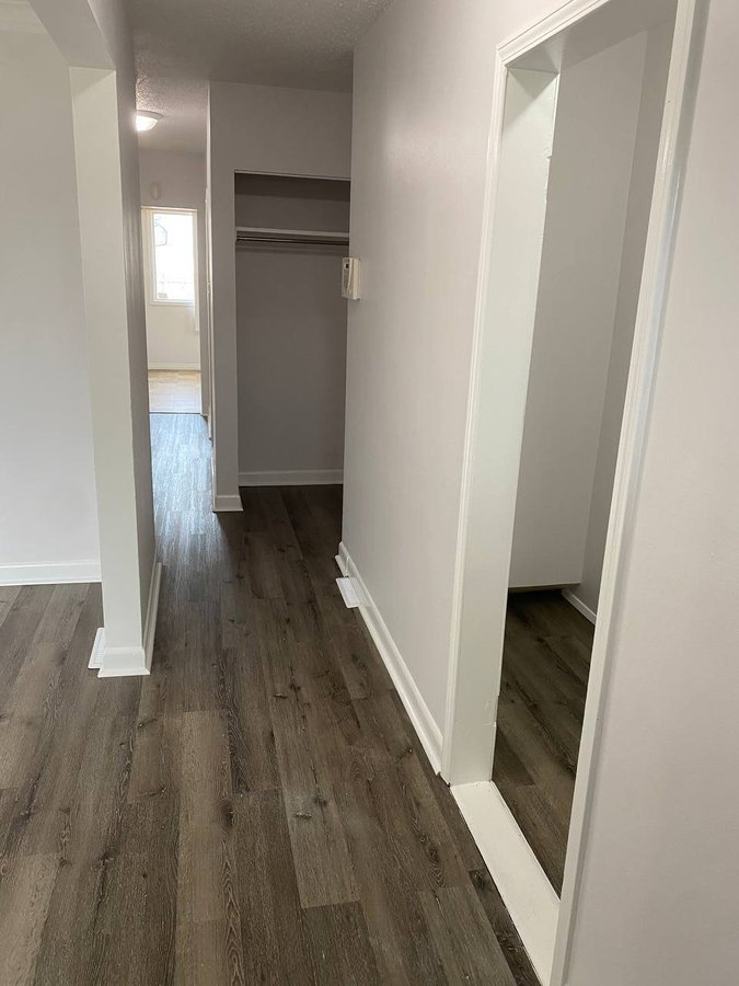 902 Burnell Street - Photo 5
