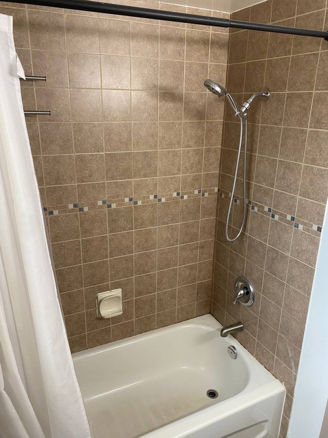902 Burnell Street - Photo 6