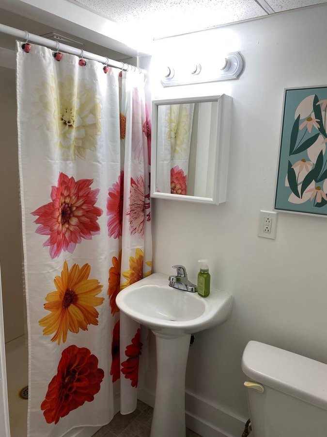902 Burnell Street - Photo 16