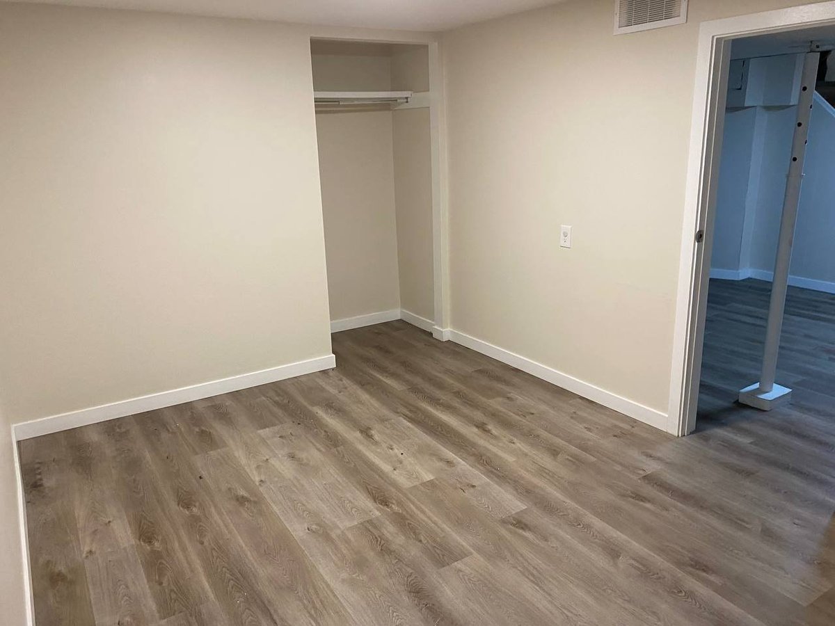 902 Burnell Street - Photo 17