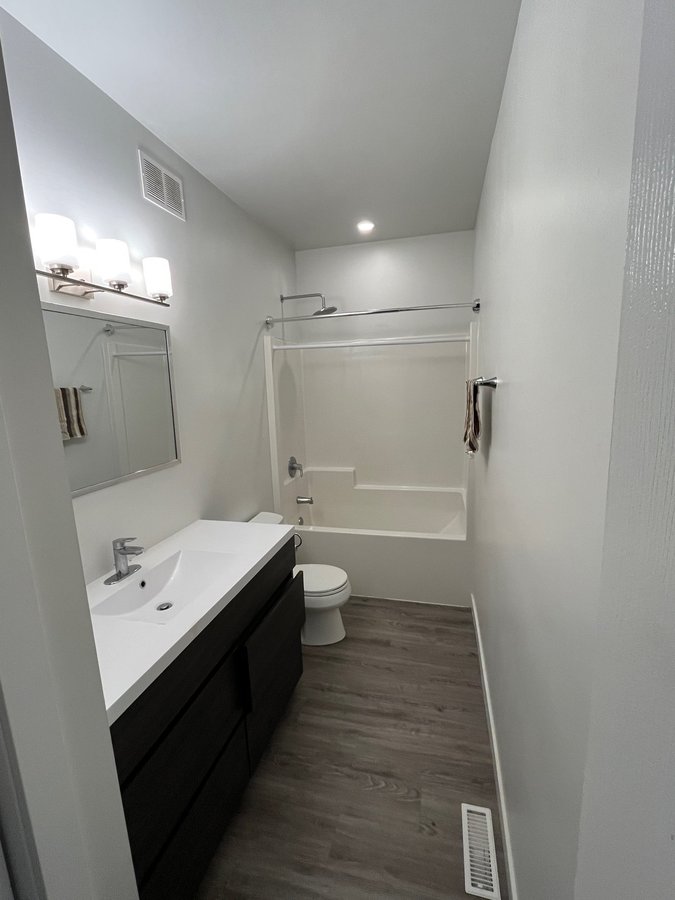 492 Hethrington Avenue - Photo 4